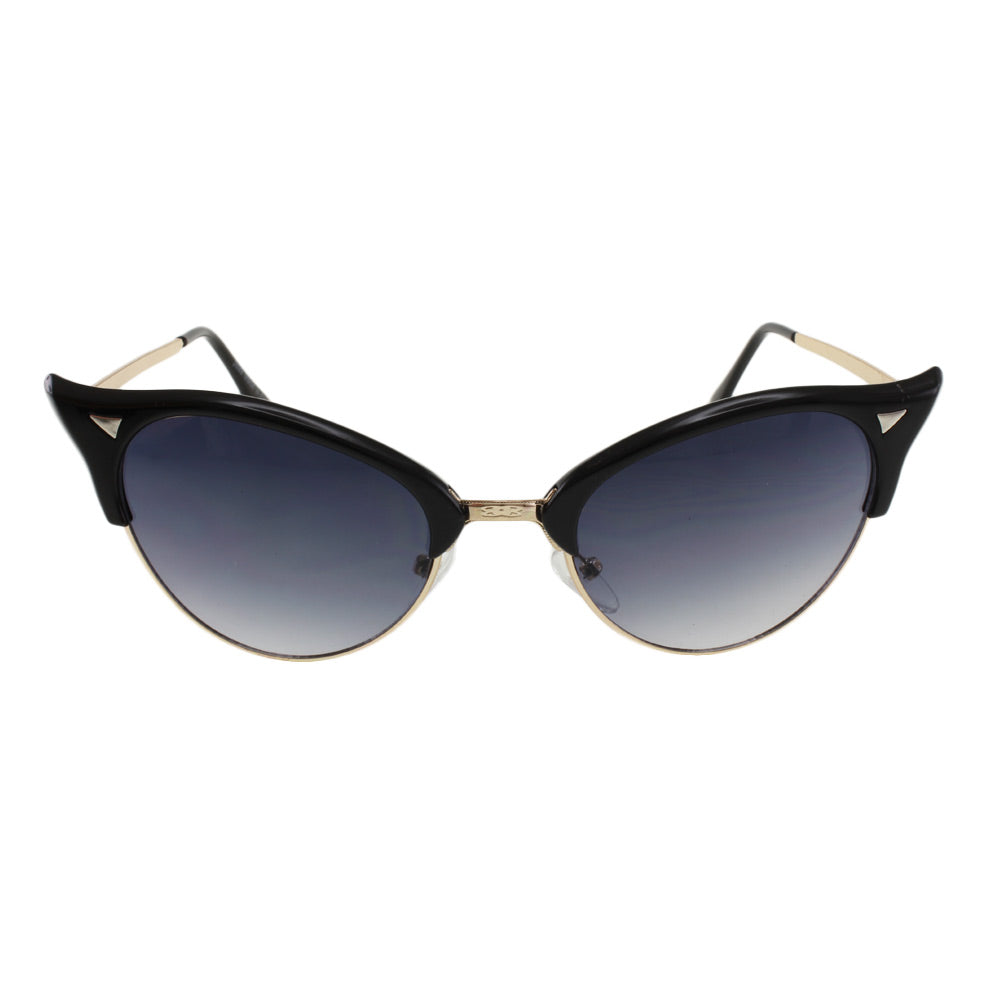 MQ Elsie Sunglasses in Black / Smoke